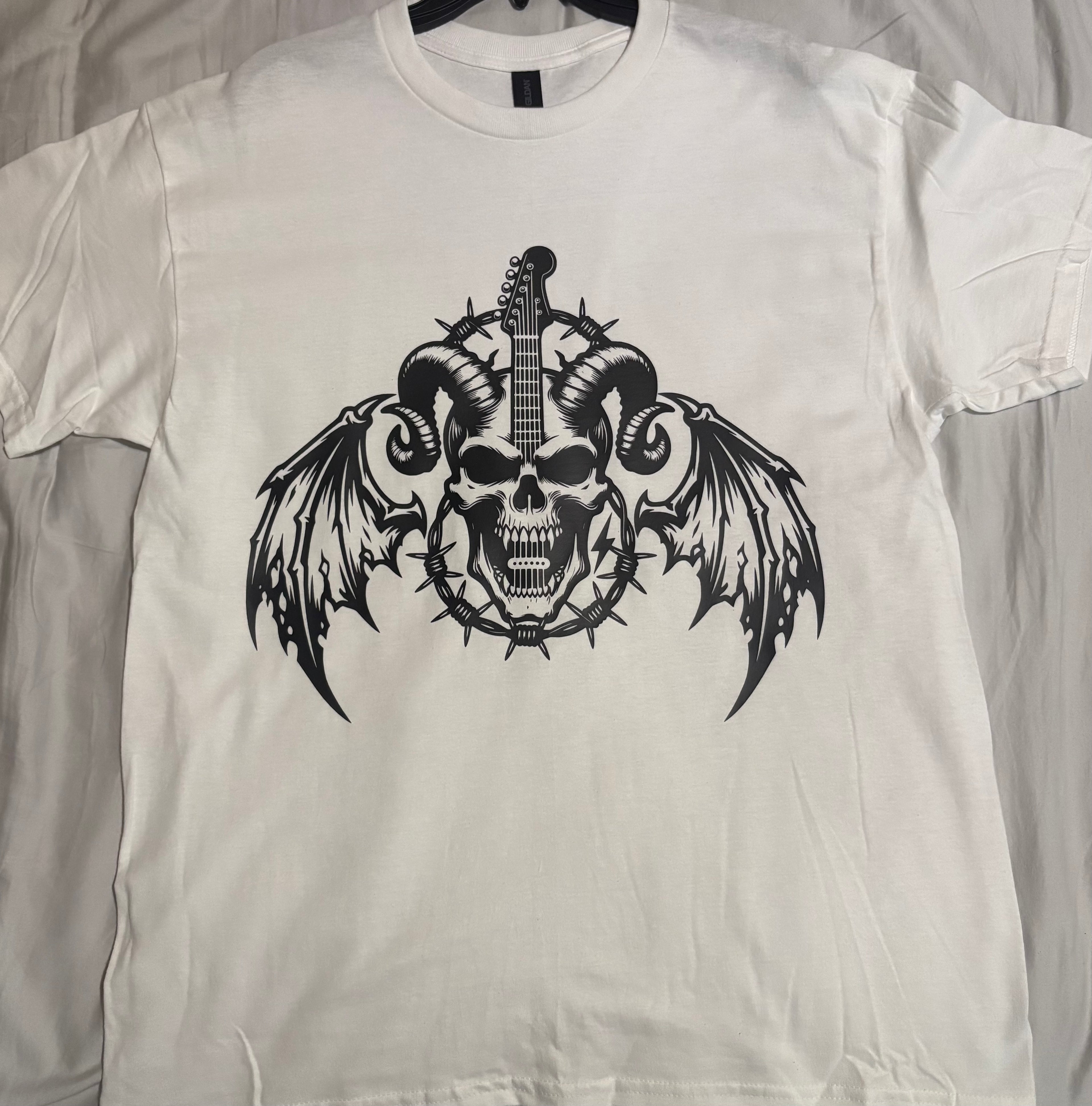 Skull guitar short sleeve tee